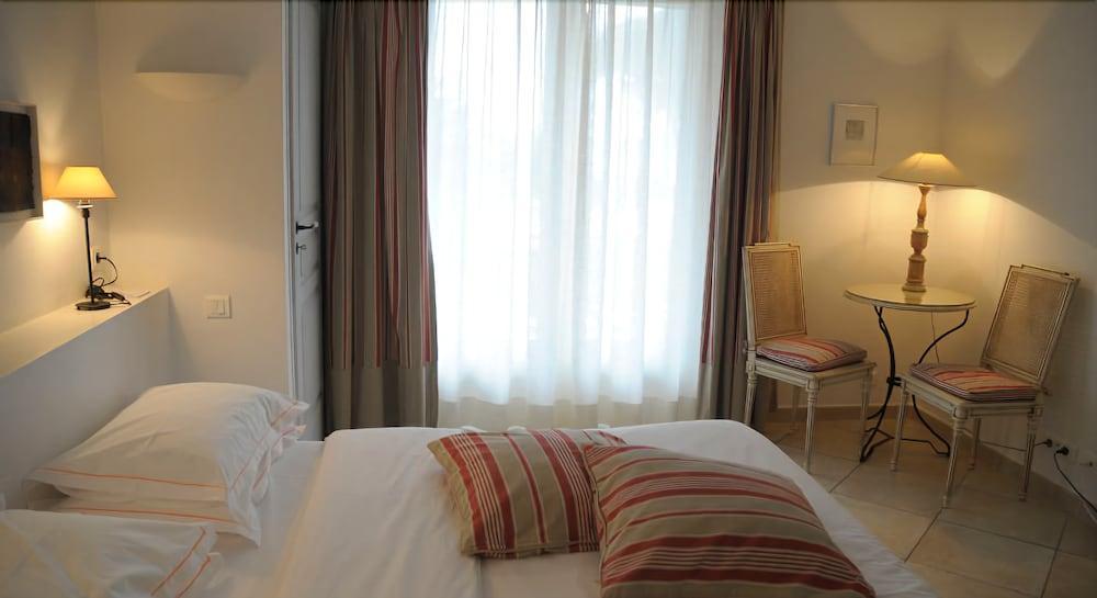 Hotel Villa Les Rosiers Grimaud Luaran gambar