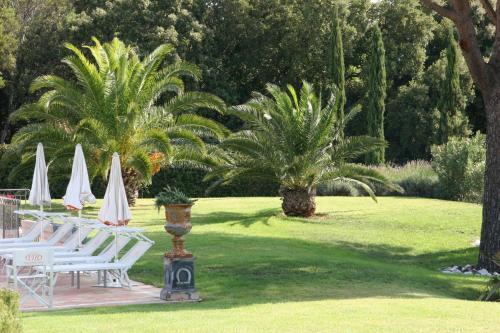 Hotel Villa Les Rosiers Grimaud Luaran gambar