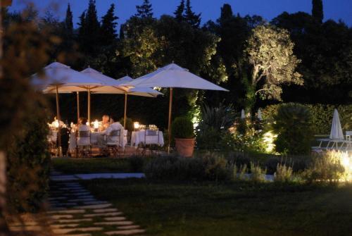 Hotel Villa Les Rosiers Grimaud Luaran gambar