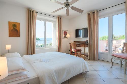 Hotel Villa Les Rosiers Grimaud Luaran gambar